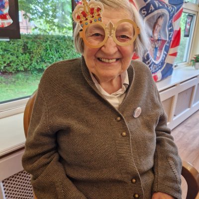 c6ef6ef2-0680-41ad-a7bb-d019e02ca761